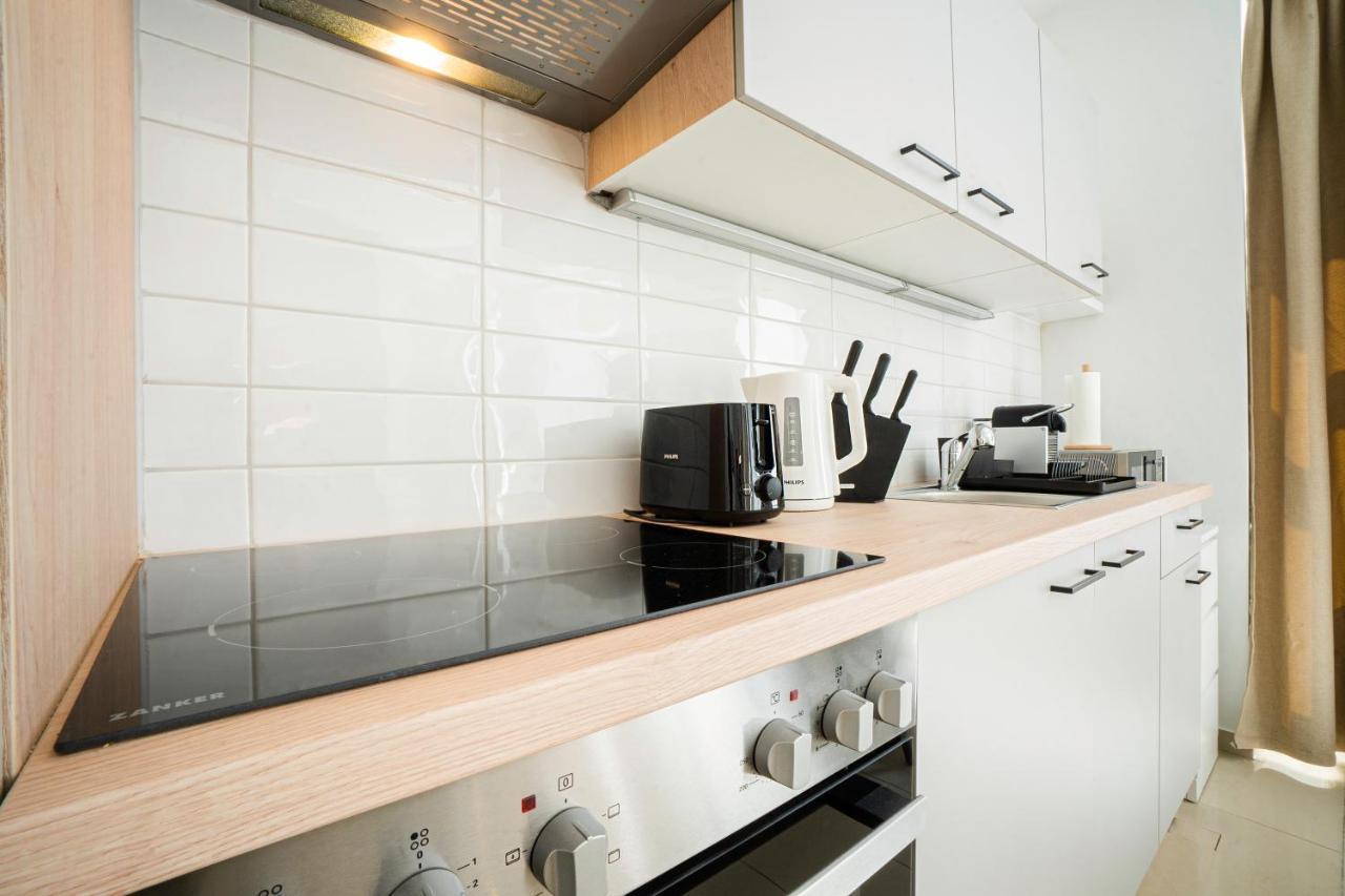 Chic Newly-renovated Steps From Subway In Vienna's Hernals District Apartment Wien
