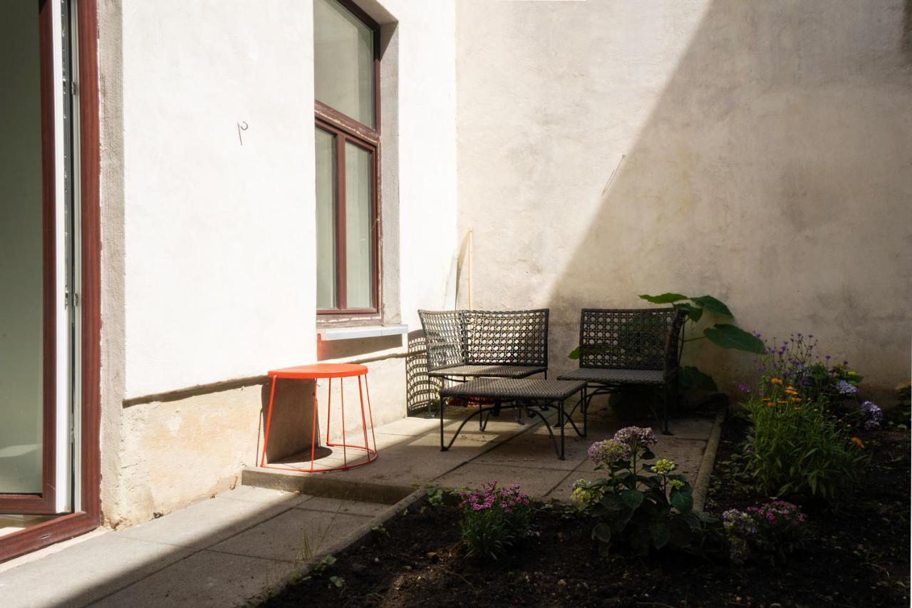 Chic Newly-renovated Steps From Subway In Vienna's Hernals District * Wien